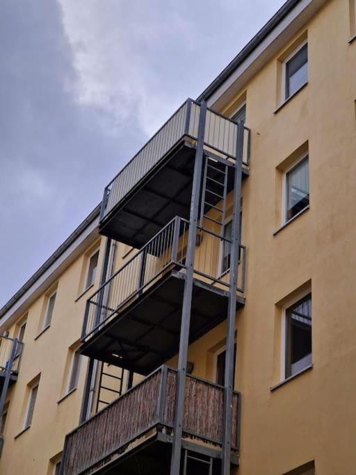 Apartment Cityappartement With Balcony